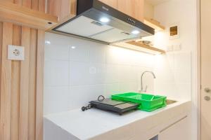 Comfy and Best Deal Studio at Tokyo Riverside PIK 2 Apartment By Travelio