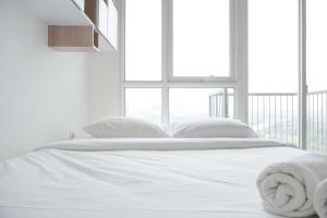 Simply Look Studio at Casa De Parco Apartment By Travelio