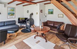 Beautiful Home In Samsø With Wifi