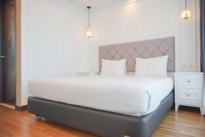 Best Spacious and Nice 3BR at 28th Floor Casa Grande Apartment By Travelio