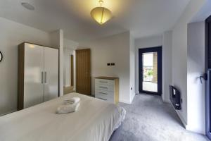 Stunning 2 Bedroom Apartment in Central Ashford