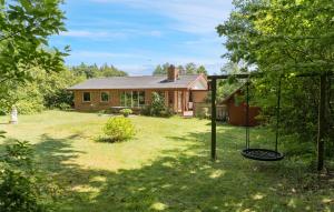 3 Bedroom Nice Home In Spøttrup