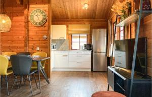 Gorgeous Home In Gramsbergen With Wifi