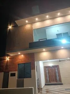 Mani Kasthuri Illam - Polūr