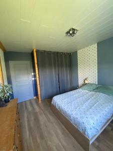Maisons de vacances Charmante maison en bois 8 pers : photos des chambres