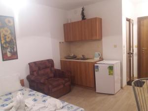 Студио Наде