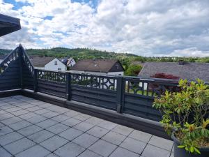 Ferienwohnung Parkblick Medebach - wunderschöne 52qm Dachterasse - in der Nähe von Center Parcs