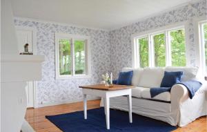 Stunning Home In Gislaved With Wifi