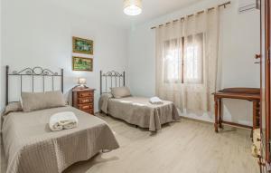 Amazing Home In Casariche With Wifi