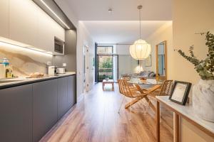 One-Bedroom Apartment room in Happy Apartments