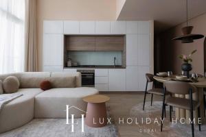 LUX The Ultimate Marina View Suite