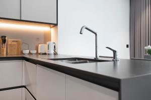 Modern 2 Bed Battersea Power Station