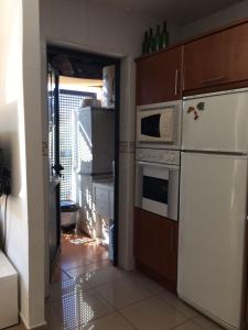 Ferienwohnung mit Balkon, Pool und Spielplatz