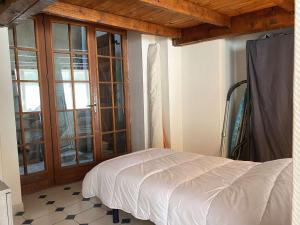 Appartements Appartement T3 au calme avec exterieur privatif, proche etang, tout equipe, 3 chambres. - FR-1-553-86 : photos des chambres