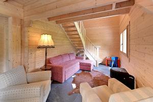 Maisons de vacances Chalet Caroubier - Chalet avec vue montagne : photos des chambres