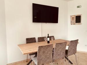Apartment Karlo 