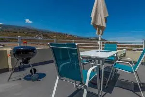 Charming House in Los Llanos with Mountain View - Los Llanos