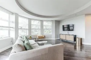 Sunny 3BR Santa Monica Retreat - Sawtelle