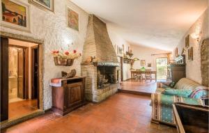 Gorgeous Home In Capolona