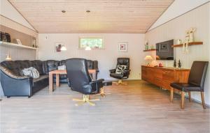 Three-Bedroom Holiday Home In Hemmet