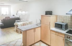 1 Bedroom Nice Apartment In Barth