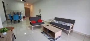 Tn'J Homestay Condominium Kinarut, Papar - Kampong Laut