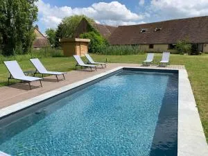 La Glatine - Chambres d'hôtes - 蒂龙加尔代