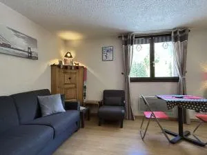 Studio cosy 2 pers avec balcon à Serre-Chevalier, ski et parking privé - FR-1-330E-22 - Champcella