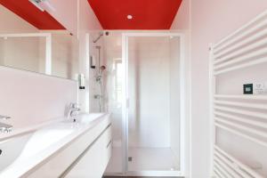 Hotels Logis L'Auberge de Larressingle : photos des chambres