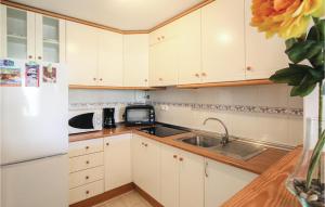 Lovely Apartment In Torrevieja-La Mata