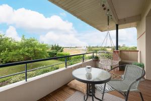 Appartements Appartement Premium jacuzzi terrasse climatisation : photos des chambres