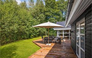 Stunning Home In Aakirkeby With Wifi