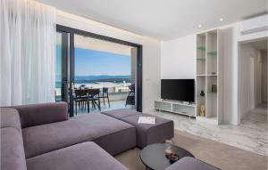 Amazing Apartment In Malinska With Wifi 