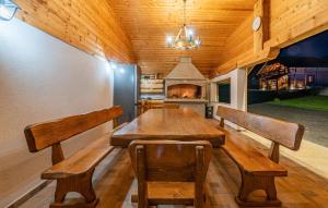 Kolibe Lika - The Valley