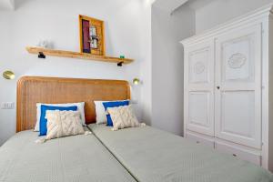 Villa Itaca - Swimming pool by the Sea