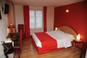 Logis - Hôtel Restaurant lEcu de France