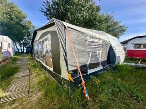 Kemping Molo Surf by Q4Camp