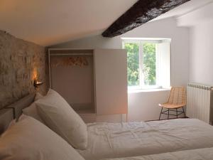 Maisons de vacances Le Moulin, avec parc, piscine, au coeur du village : photos des chambres