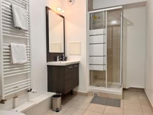 Appartements Studio a 3 min Gare Massy-TGV : photos des chambres
