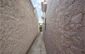 Stunning Home In Marina Di Lizzano