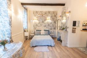 A 2 pas de la Tour Eiffel