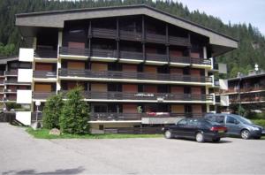 Portes Du Soleil PSB187 TELECABINE & MOUNTAIN 4 Per