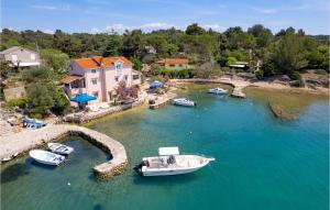 Beach Front Apartment In Punta Kriza