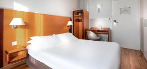 Hotels Hotel Du Lion : photos des chambres