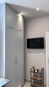 Apartment Dora 1 , on the beach