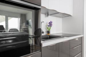 Seaview Apartments Nives