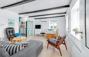 Lovely Apartment In Ulfborg With Wifi