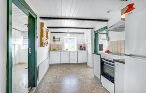 Lovely Apartment In Ulfborg With Wifi