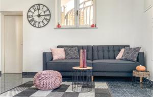 Gorgeous Home In Rukavac With Wifi