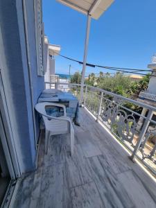 Alykes Mastora Seaside Studios